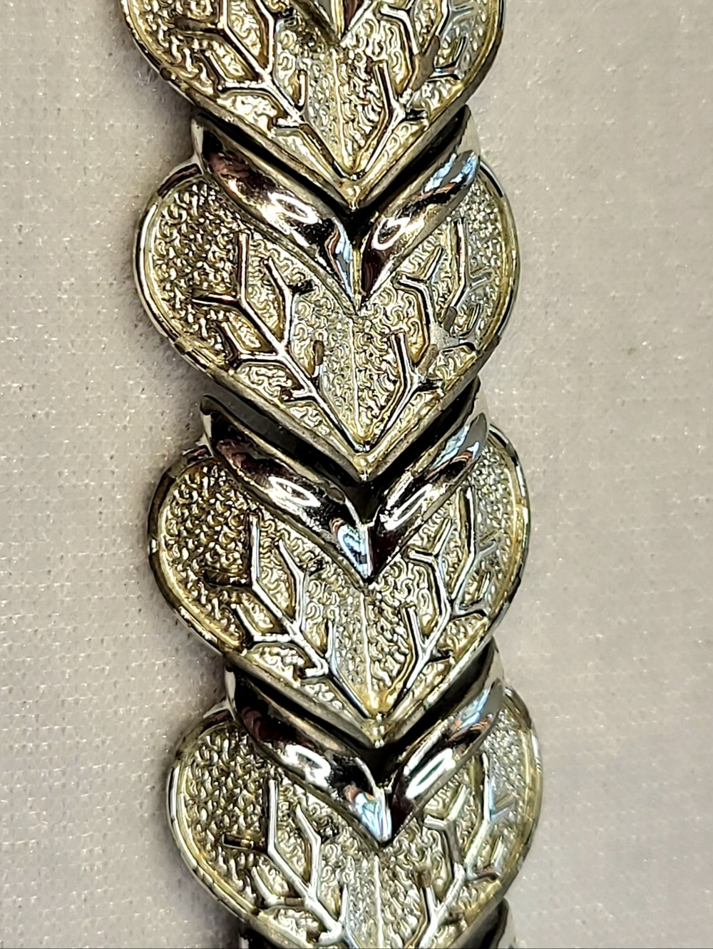 Vintage "Coro Pegasus" Silver-tone Link Bracelet - Picture 3 of 5